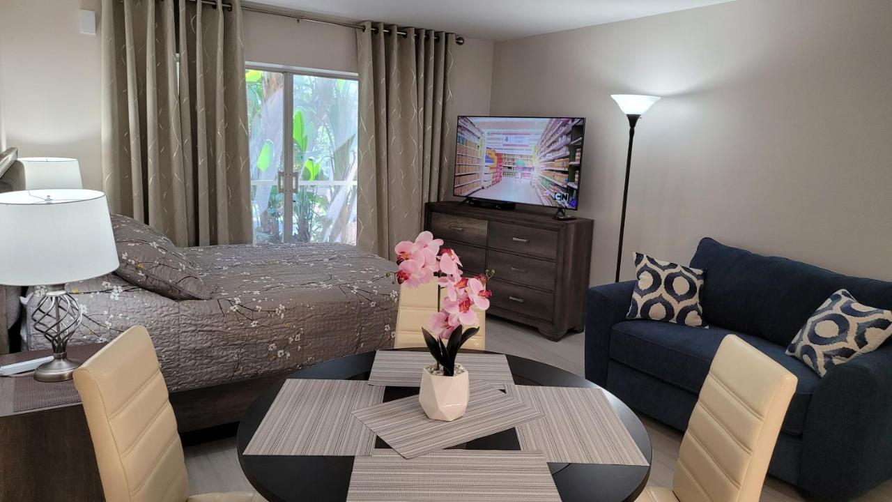 Beach Front Condo Paradise. Ground Floor.Studio. Longboat Key Exterior photo